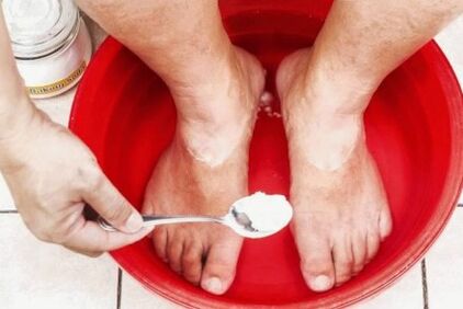 Θεραπεία του μανιταριού στον αντίχειρα του ποδιού